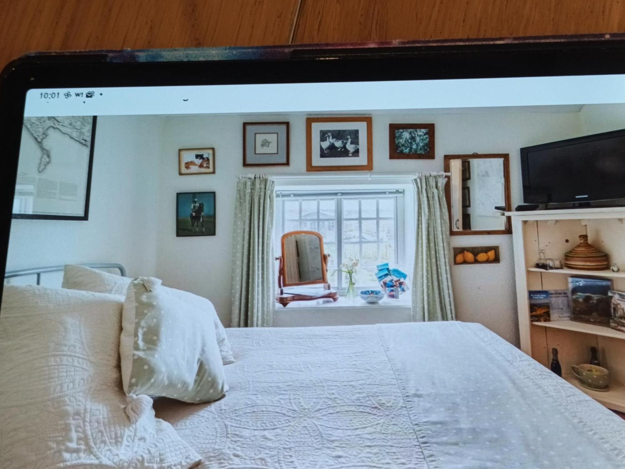 Number Five Apartment Abbotsbury Bagian luar foto